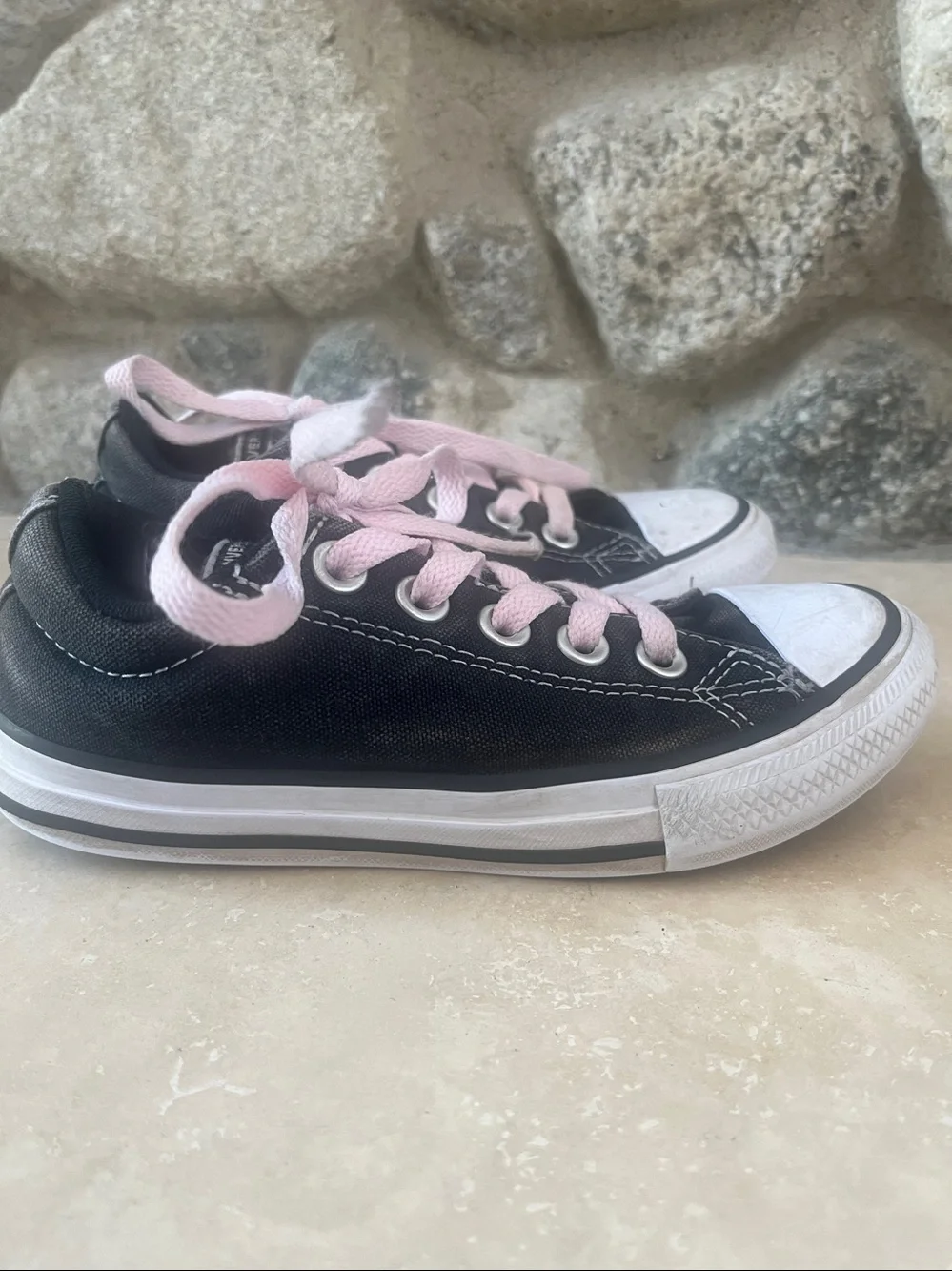 Converse Kids Low Top Sneakers in Black with Light Pink Laces